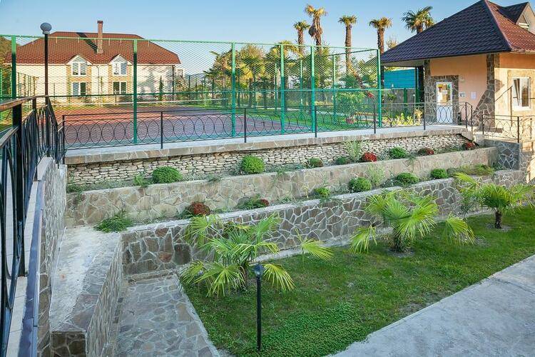 Happylinn Hotel