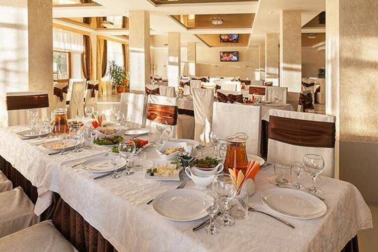 Happylinn Hotel