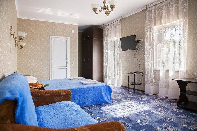 Happylinn Hotel