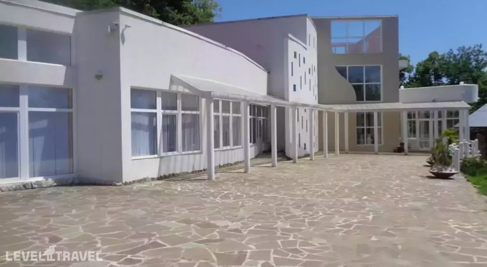 Вилла Сказка