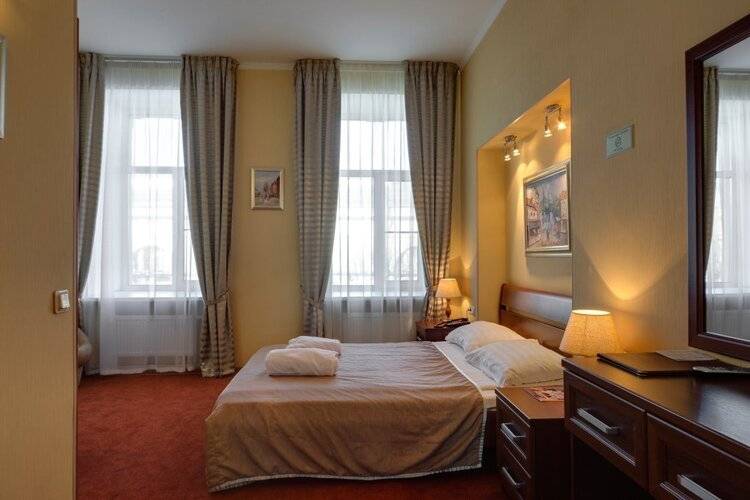 Solo Hotel (Соло На Исаакиевской Площади) Гостевой Дом