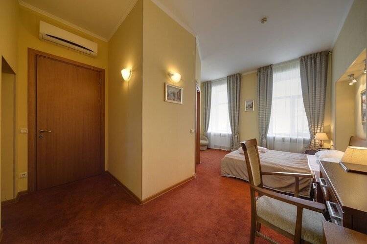Solo Hotel (Соло На Исаакиевской Площади) Гостевой Дом