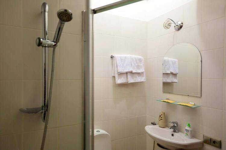 Моне Отель (Mone Hotel)