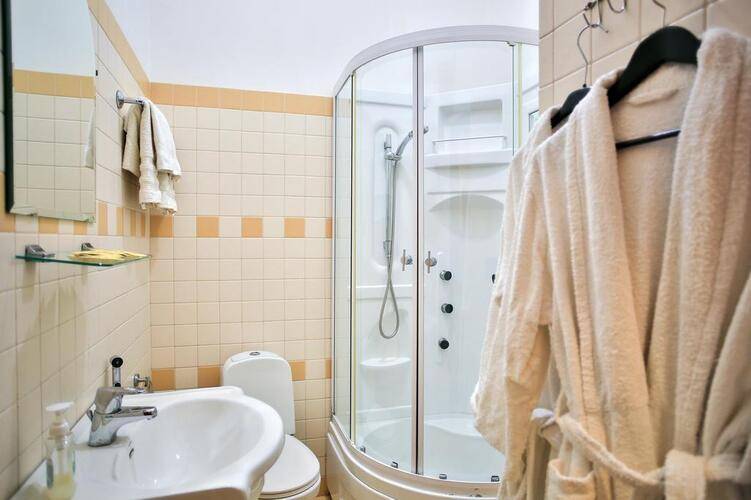 Моне Отель (Mone Hotel)