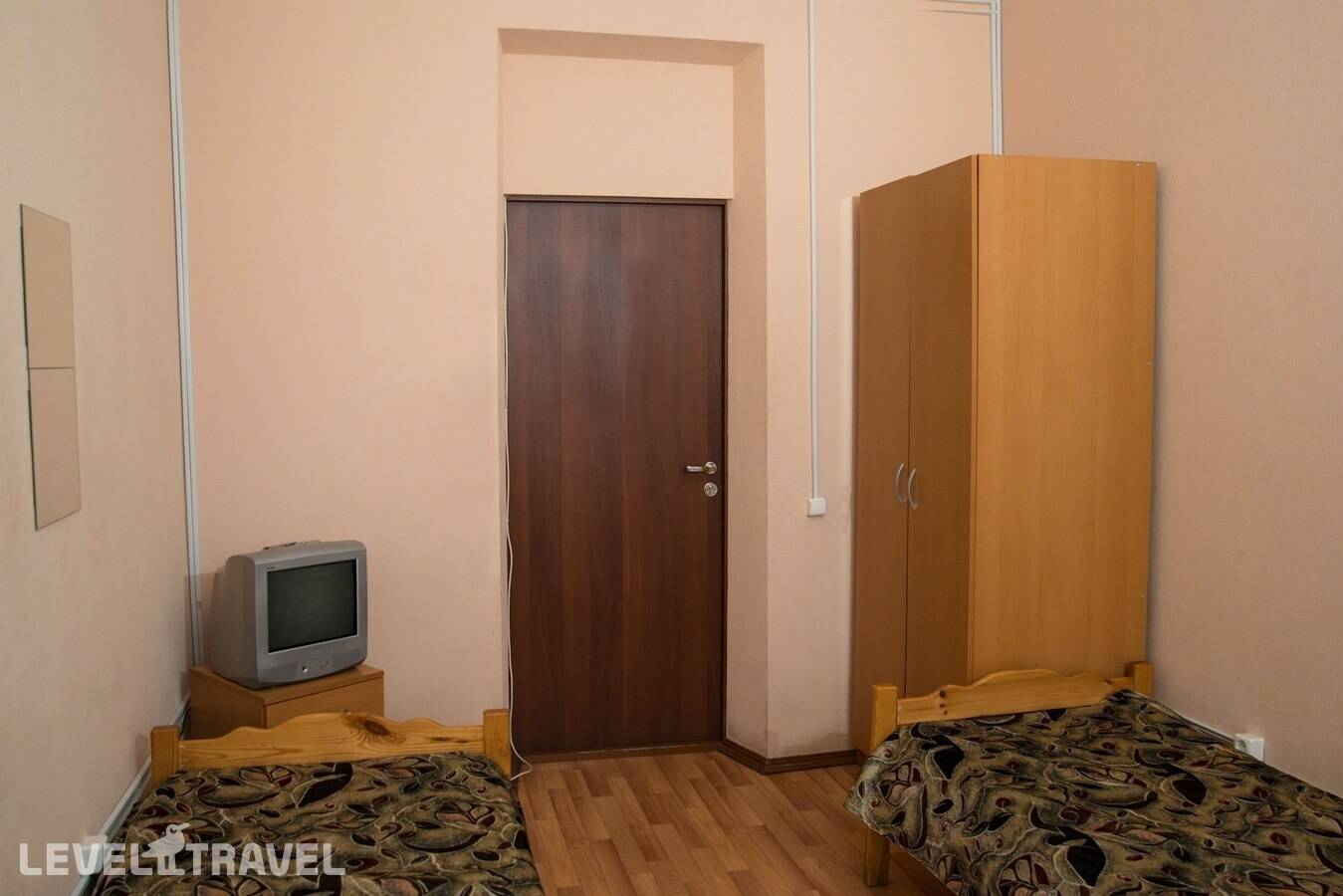 Изображение отеля 8