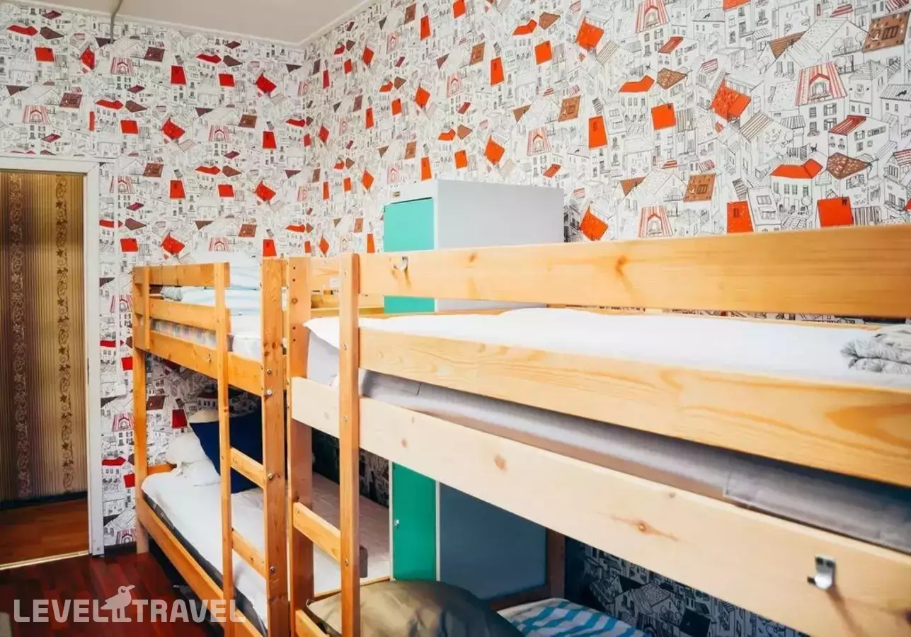 Веселый Жираф