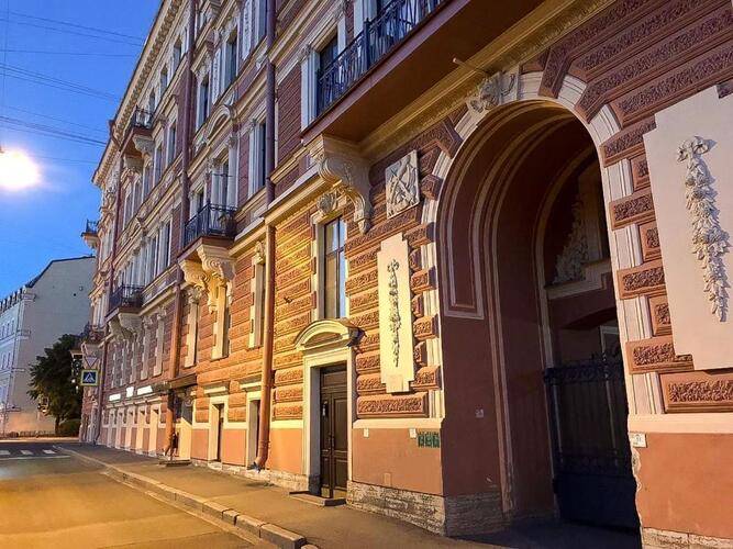 Соло На Набережной Реки Мойки 82