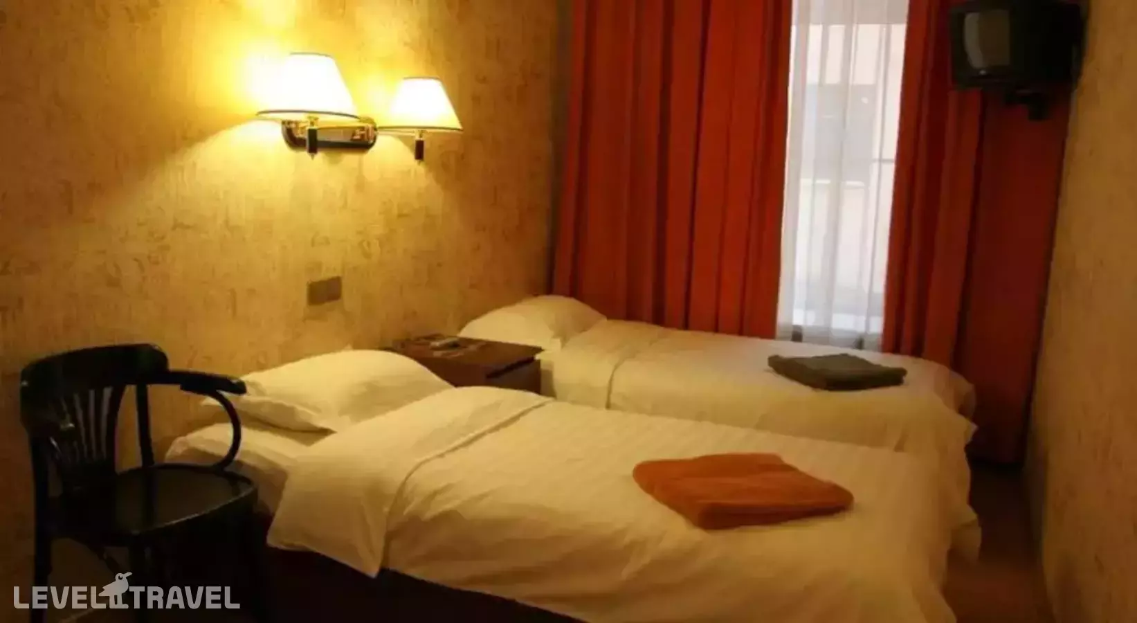 Доминик Хаус