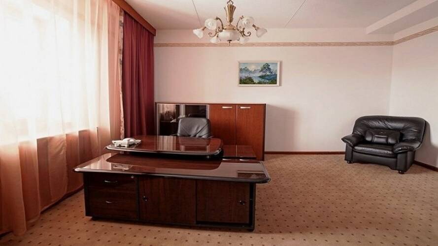 Президент Отель