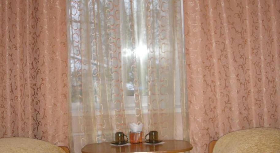 Бастон