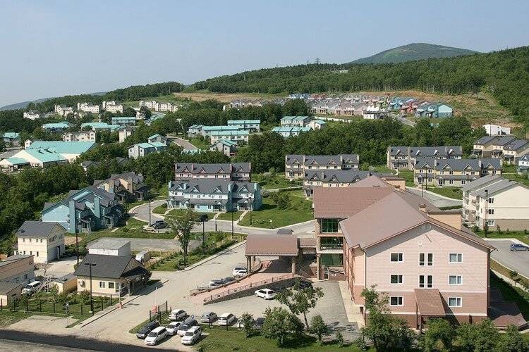 Земляничные Холмы