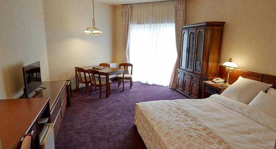 Санта Ризот Отель (Santa Resort)