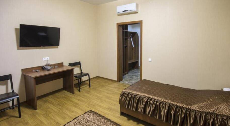 Мотель Кросс Кантри