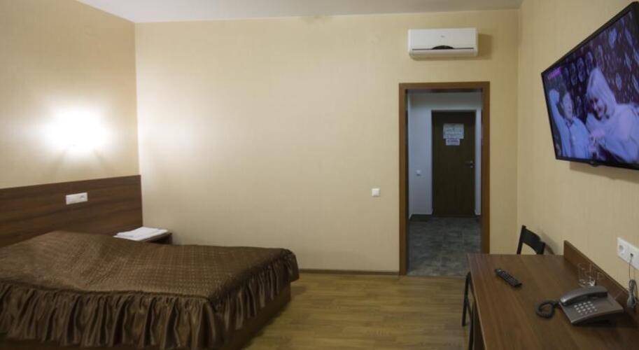 Мотель Кросс Кантри