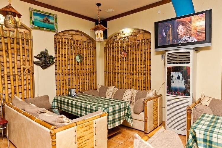 Гостиница Торнадо