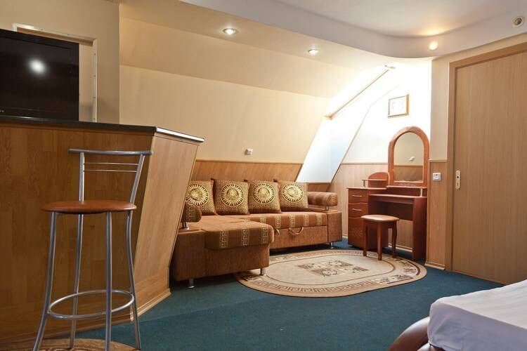 Гостиница Торнадо