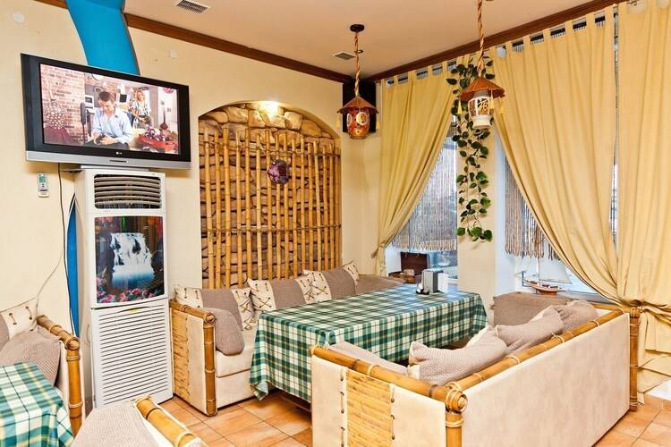 Гостиница Торнадо