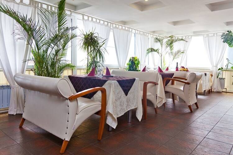 Гостиница Торнадо