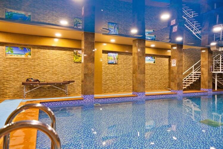 Гостиница Торнадо