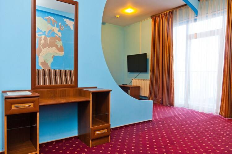 Гостиница Торнадо