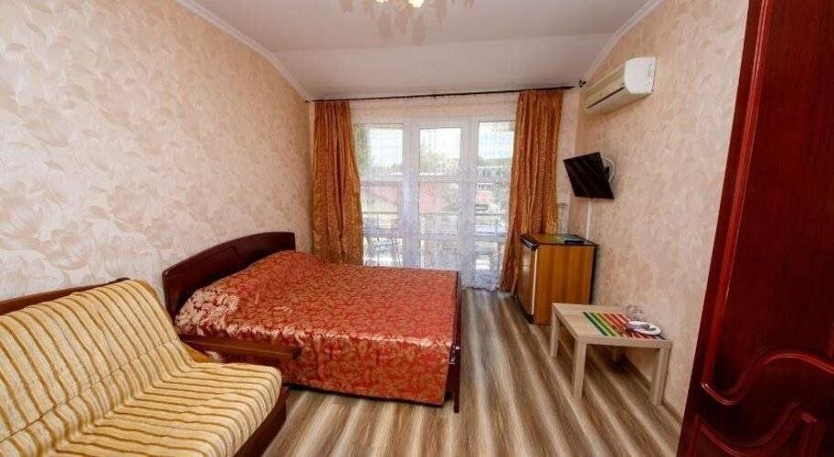 Отель Акрополь