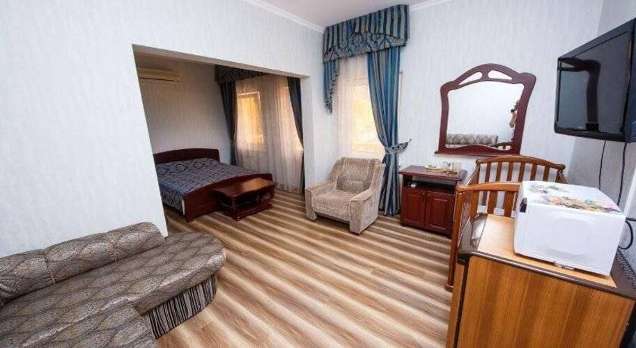 Отель Акрополь