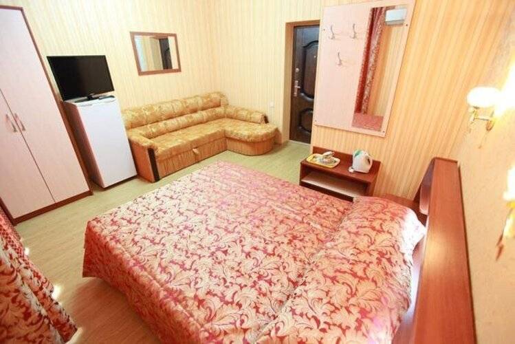 Отель Акрополь