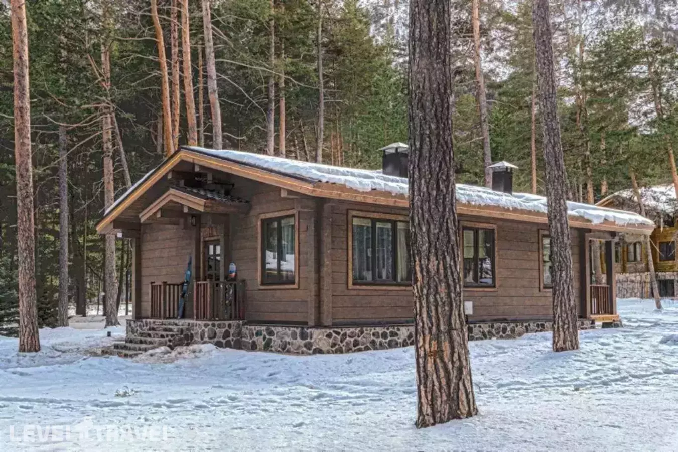 Озон Вилладж (Ex. Озон Лендхауз Отель)