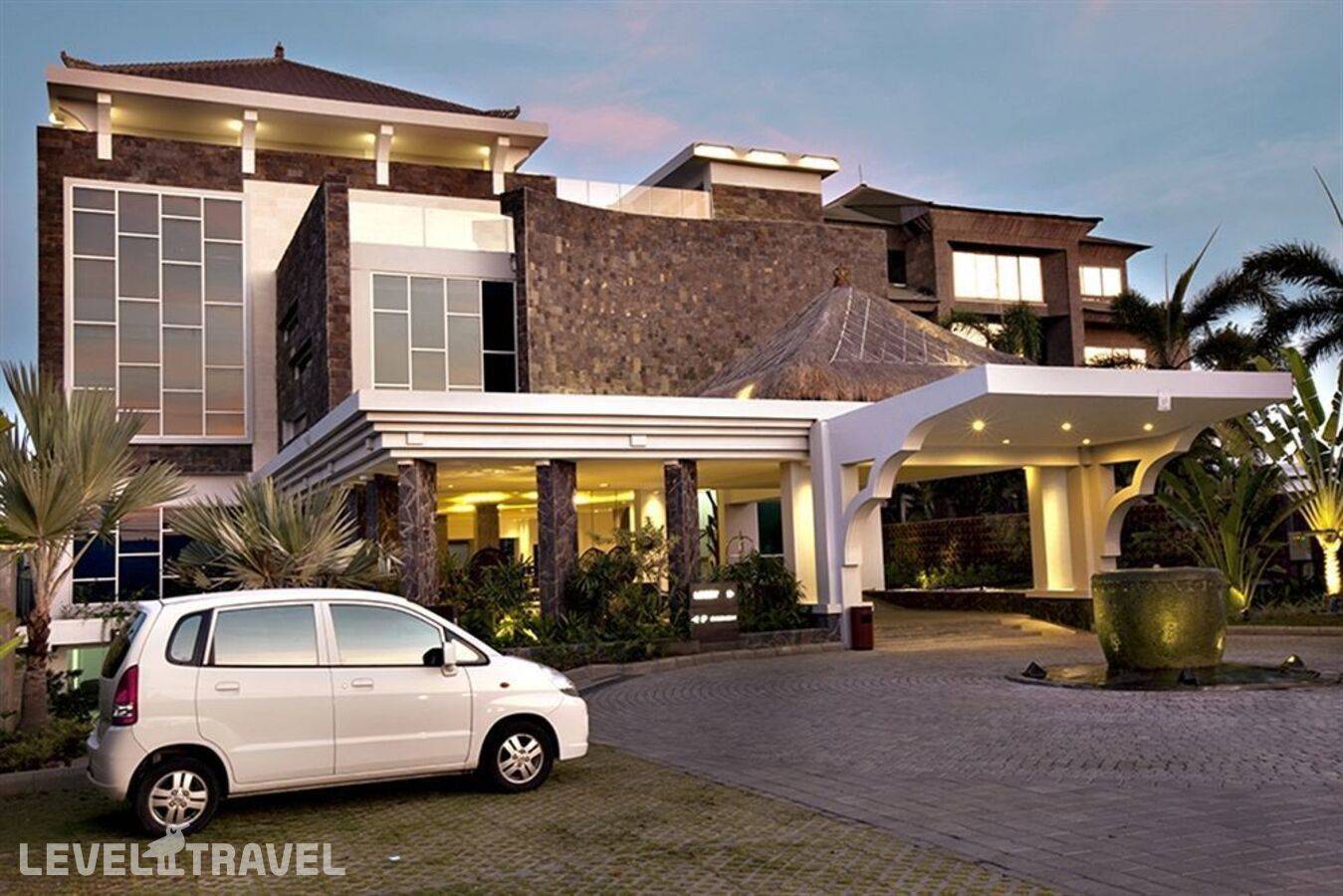 фотографии отеля B Hotel Bali & Spa в Индонезия(Легиан) - фото №8