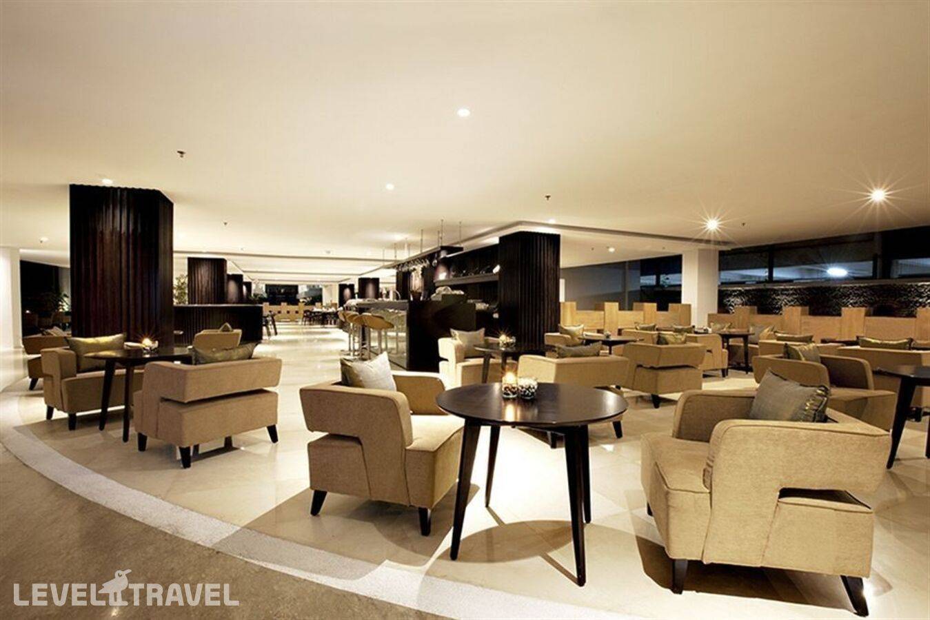 фотографии отеля B Hotel Bali & Spa в Индонезия(Легиан) - фото №9