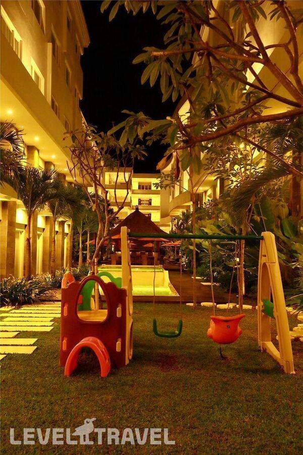 фотографии отеля B Hotel Bali & Spa в Индонезия(Легиан) - фото №27