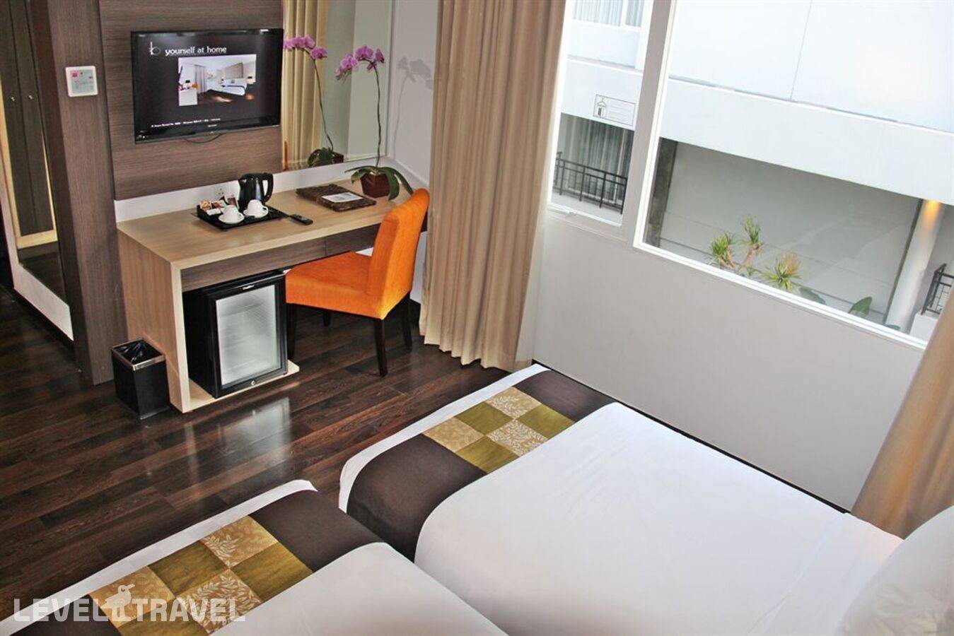 фотографии отеля B Hotel Bali & Spa в Индонезия(Легиан) - фото №24