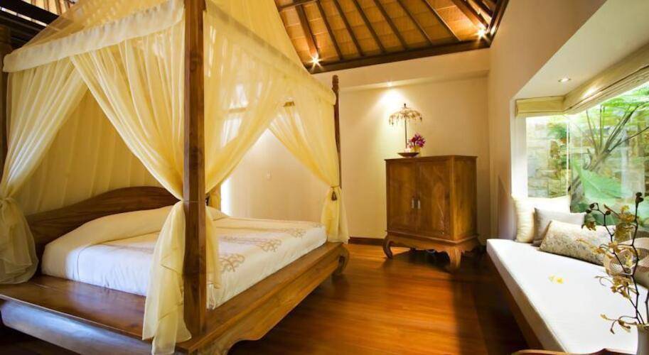 Disini Villa