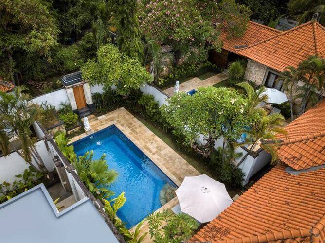 The Club Villas