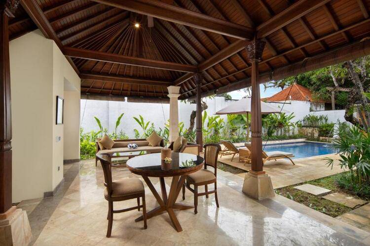 The Club Villas