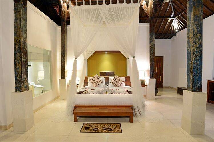 Alam Bidadari Seminyak Villas