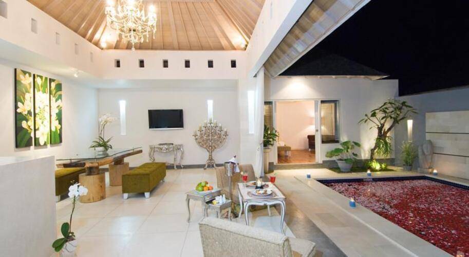 Kamuela Villas Seminyak