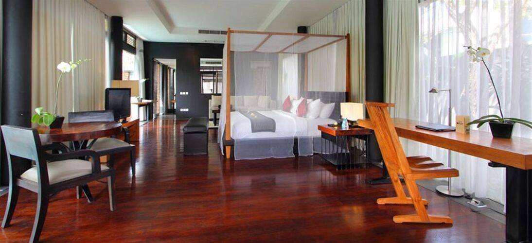 Javana Royal Villas