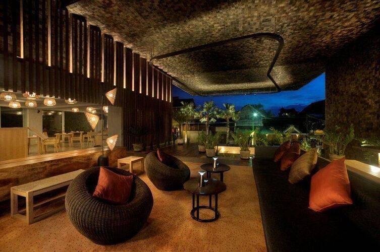 Cross Paasha Bali Seminyak