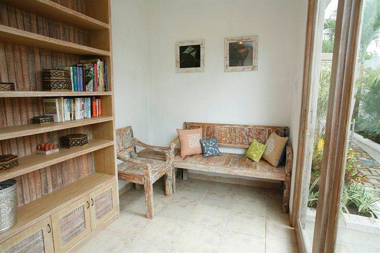 Artemis Villa And Hotel
