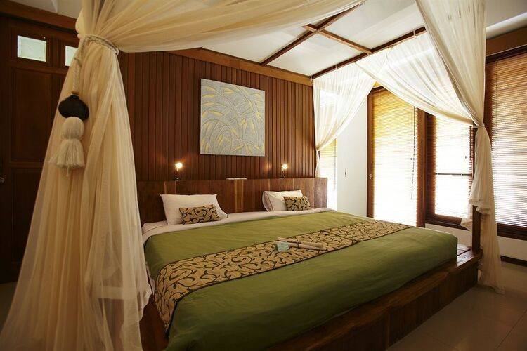 Artemis Villa And Hotel