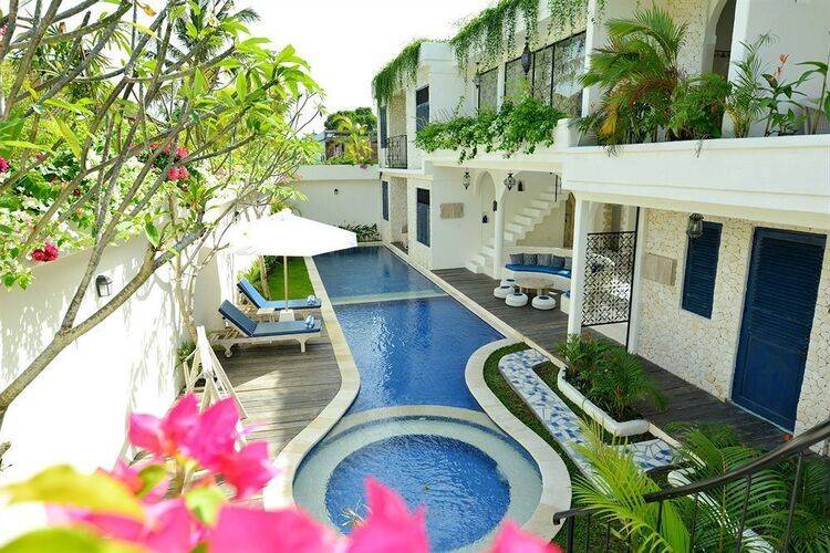 Artemis Villa And Hotel