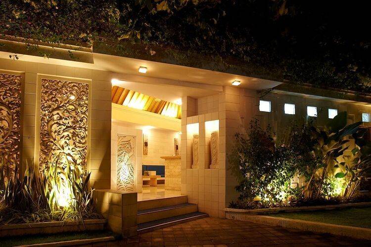 Artemis Villa And Hotel