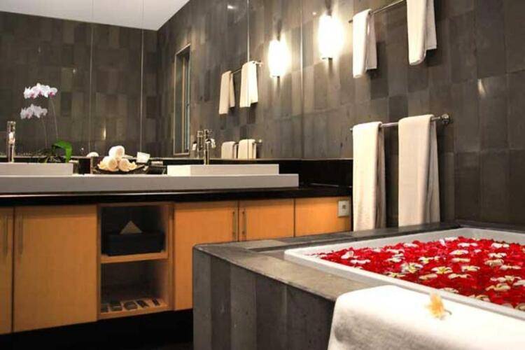 Bali Island Villas & Spa
