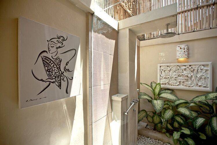 Villa Seriska Seminyak Bali