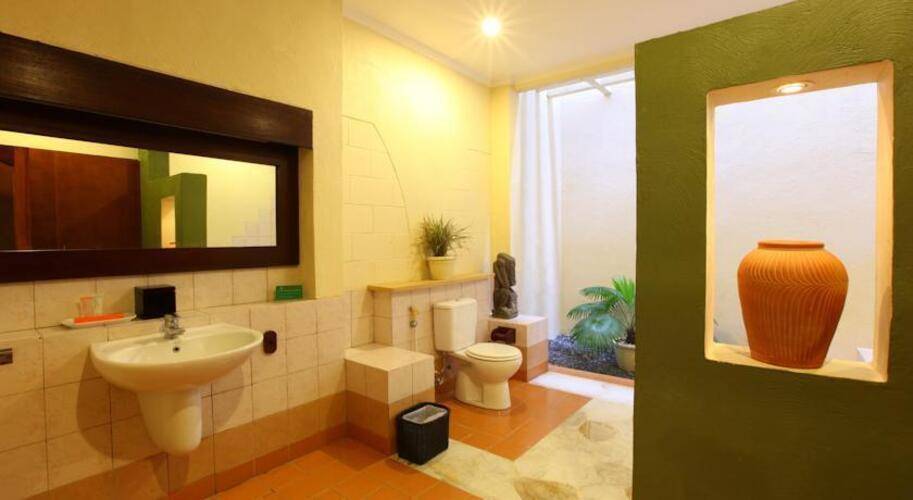Mutiara Bali Boutique Resort Villas & Spa