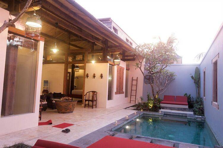Bali Ginger Suites