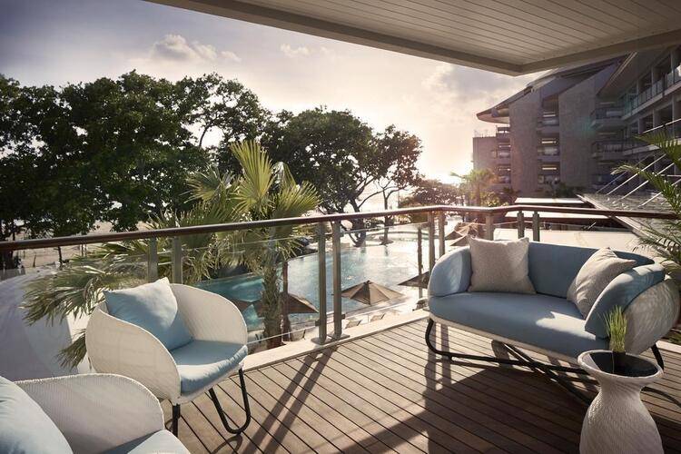 Double-Six Luxury Hotel