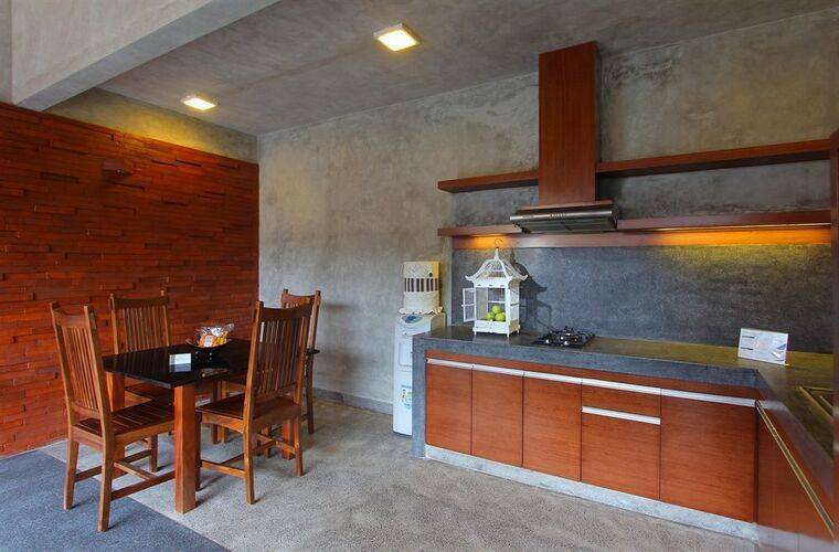 Bracha Villas
