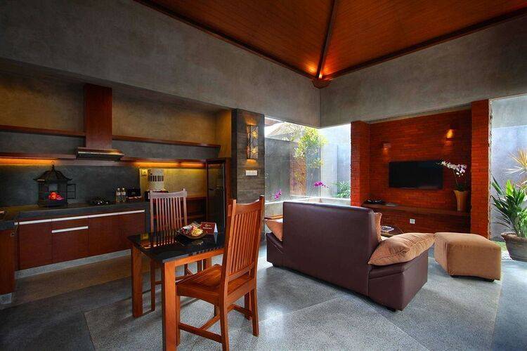 Bracha Villas